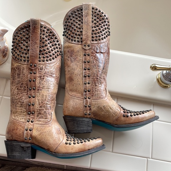 Cowboy boots - Picture 3 of 4